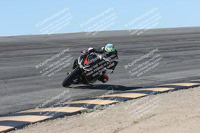 media/Oct-13-2025-Moto Forza (Mon) [[a66d839500]]/2-A Group/Session 2 (Bowl)/